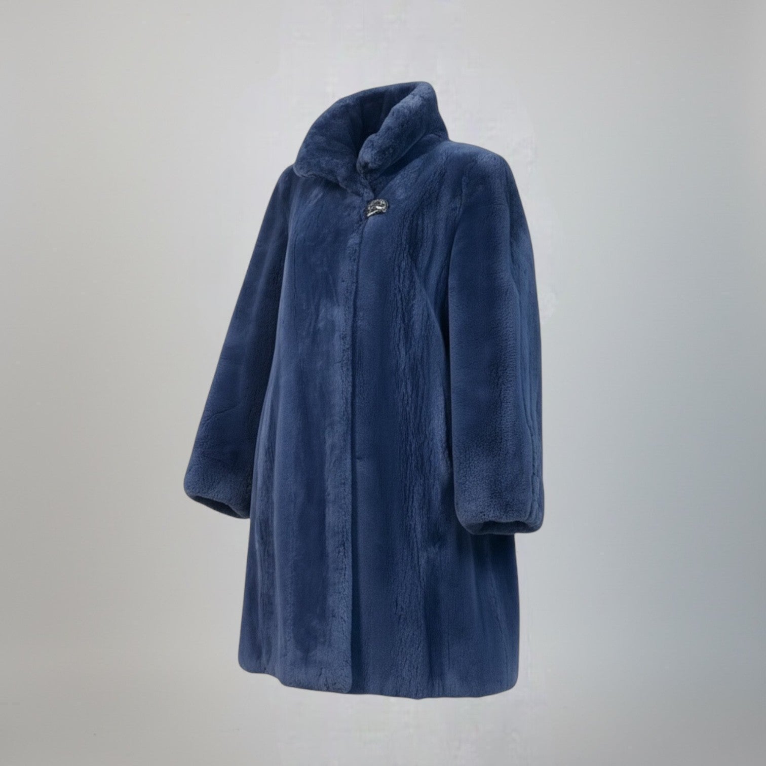 Blue Dyed Sheared Beaver Stroller