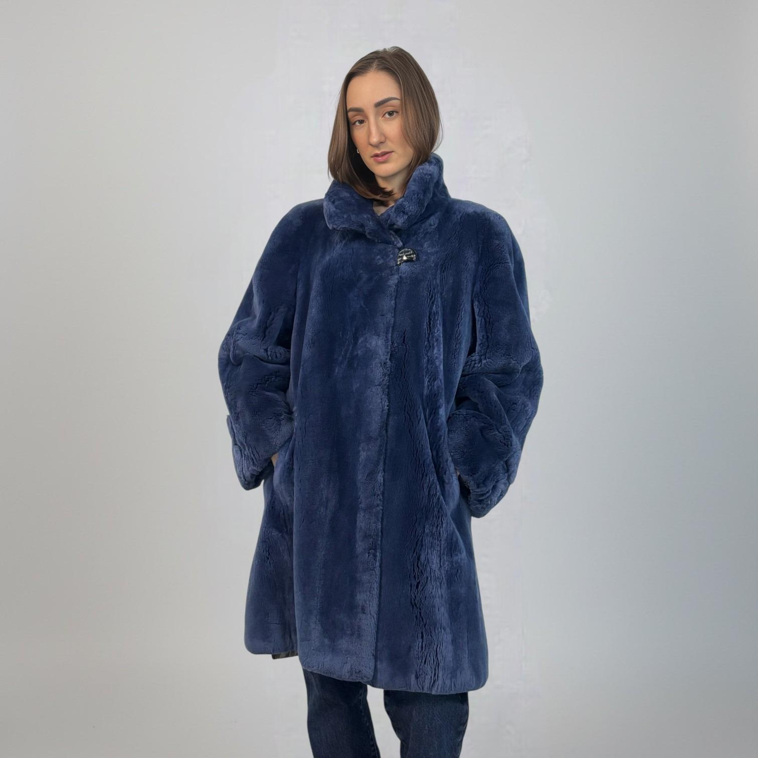 Blue Dyed Sheared Beaver Stroller