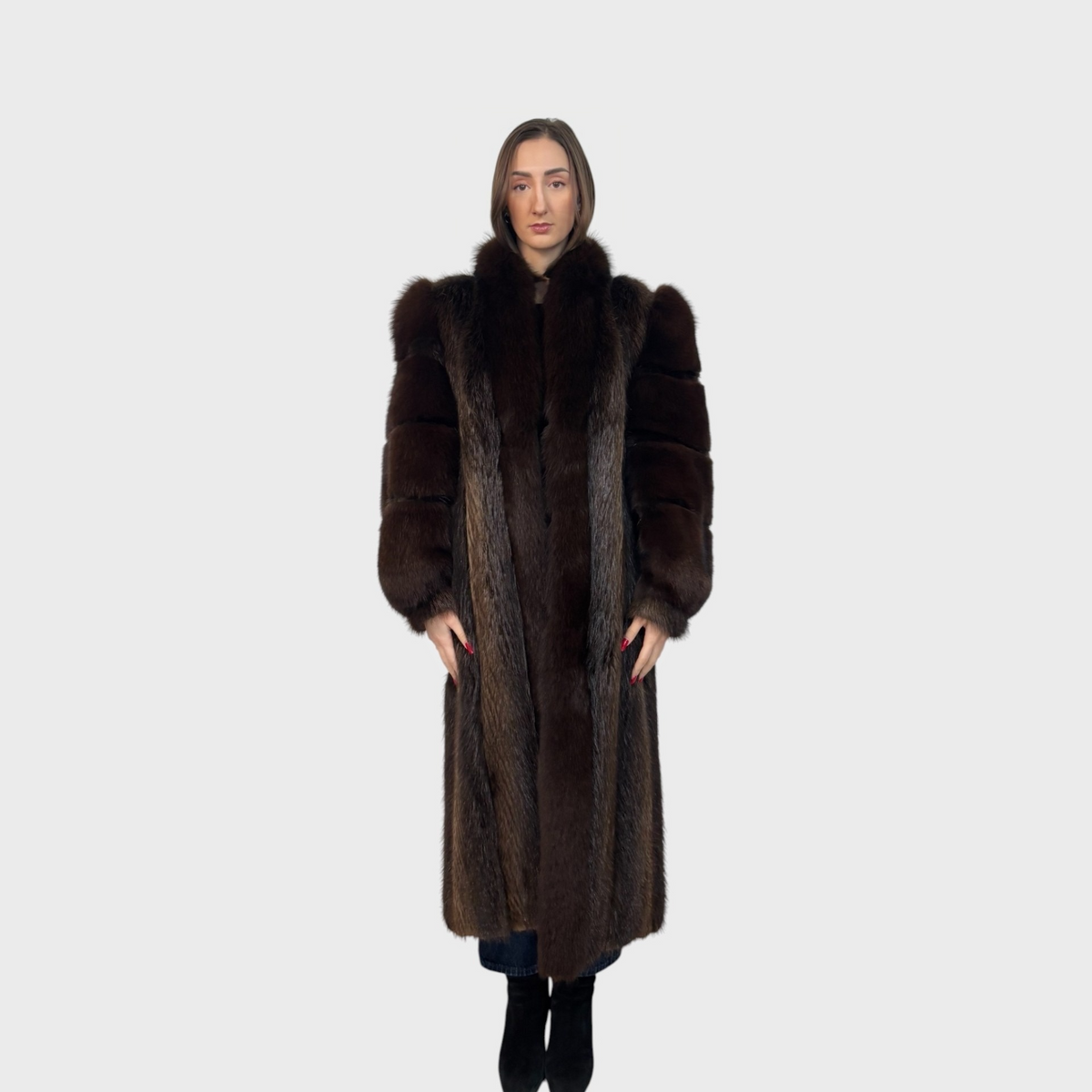 Natural Dark Beaver Coat with Fox Trim — Vintage