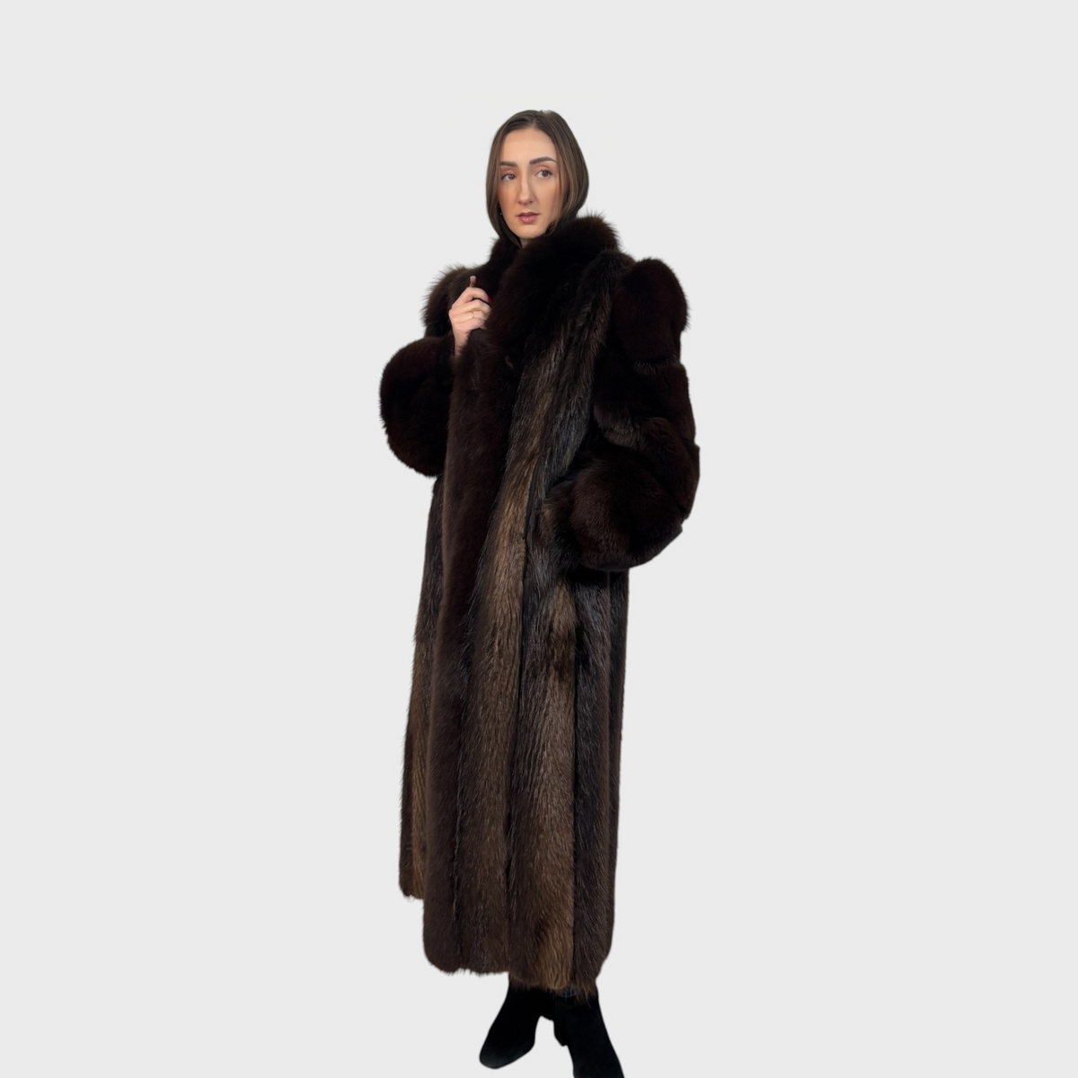 Natural Dark Beaver Coat with Fox Trim — Vintage