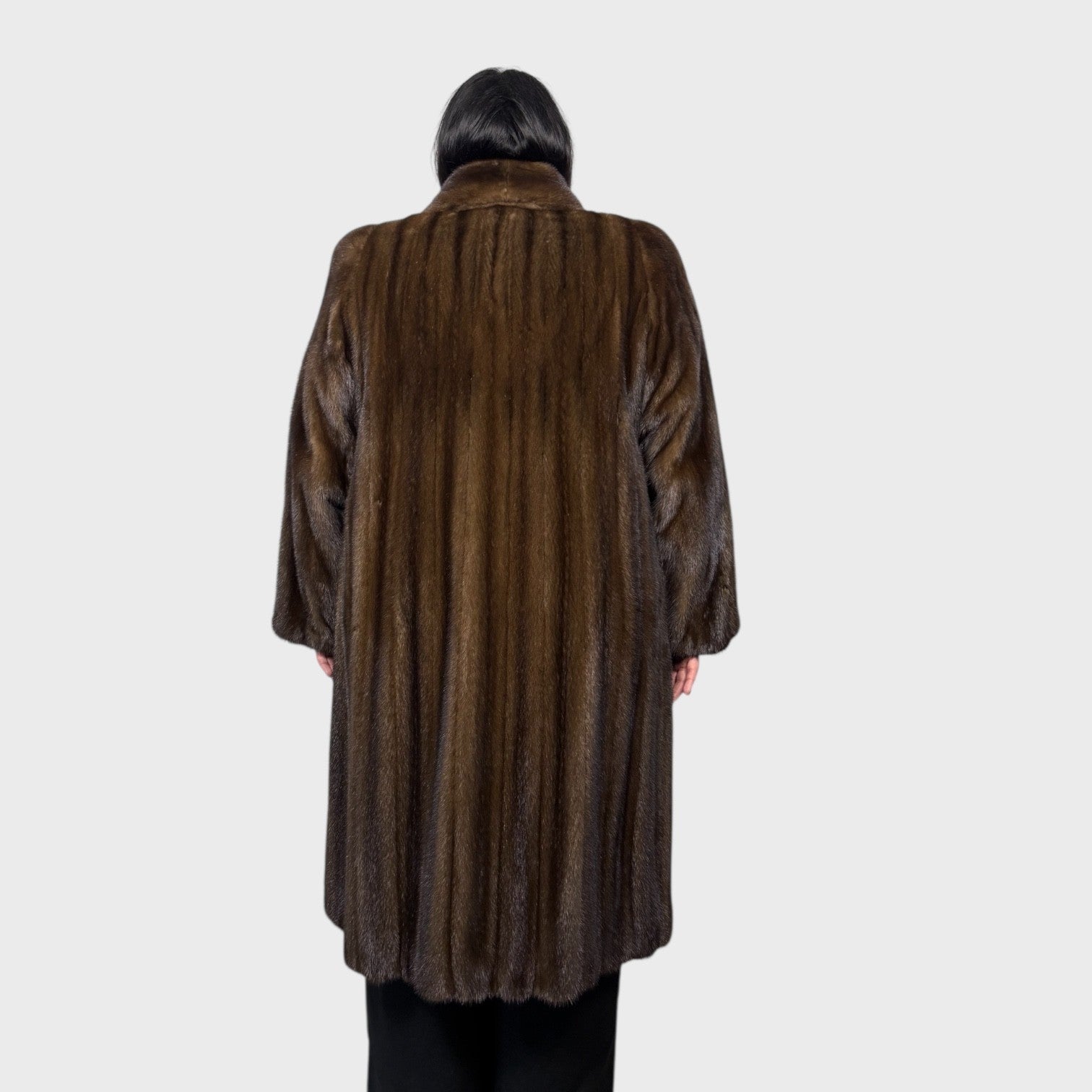 Natural Mahogany Female Mink Coat