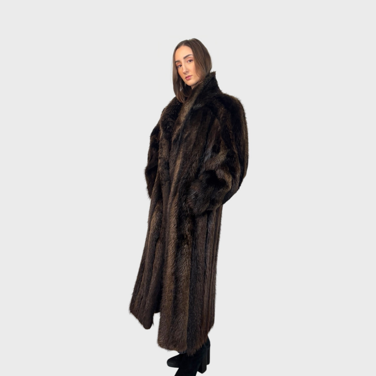 Vintage Long Beaver Fur Coat — Ebony