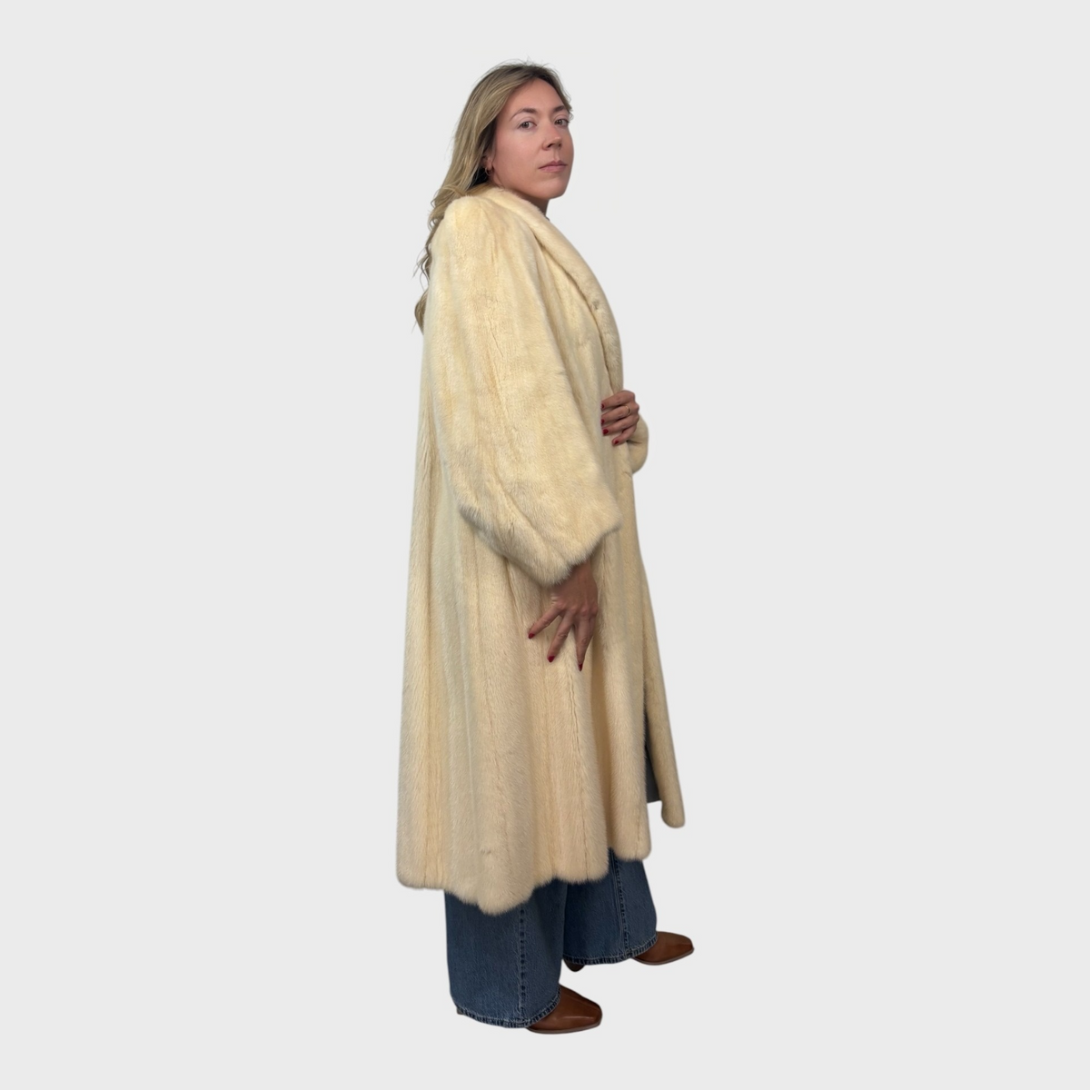 Natural White Mink Coat — Vintage Pre-Owned