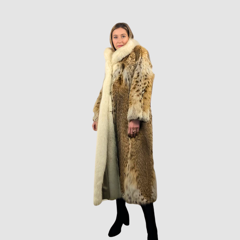 CANADIAN LYNX COAT & SHADOW FOX TUXEDO FRONTS