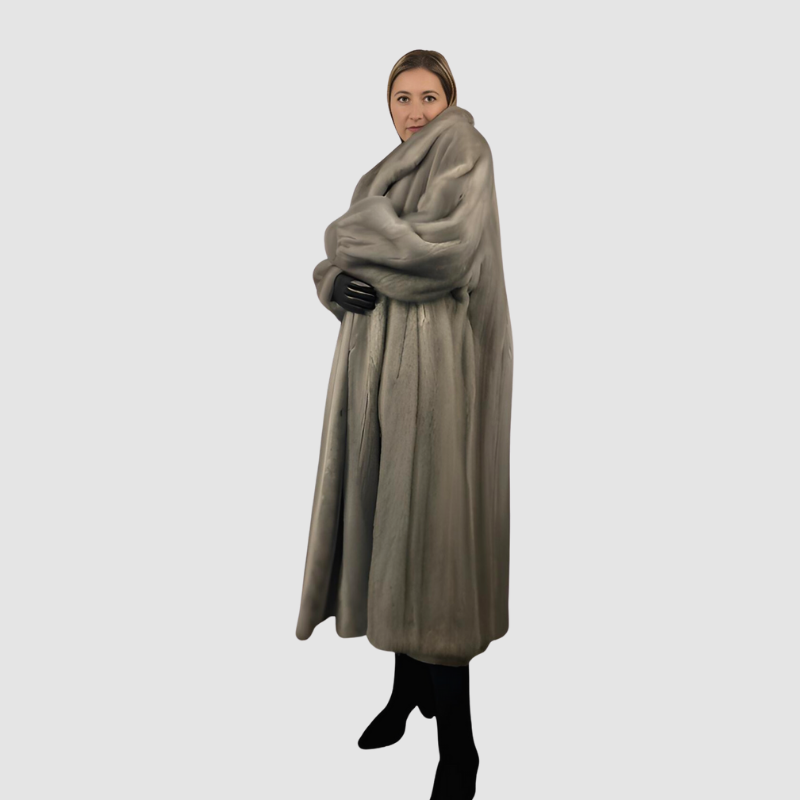 SAPPHIRE MALE MINK COAT