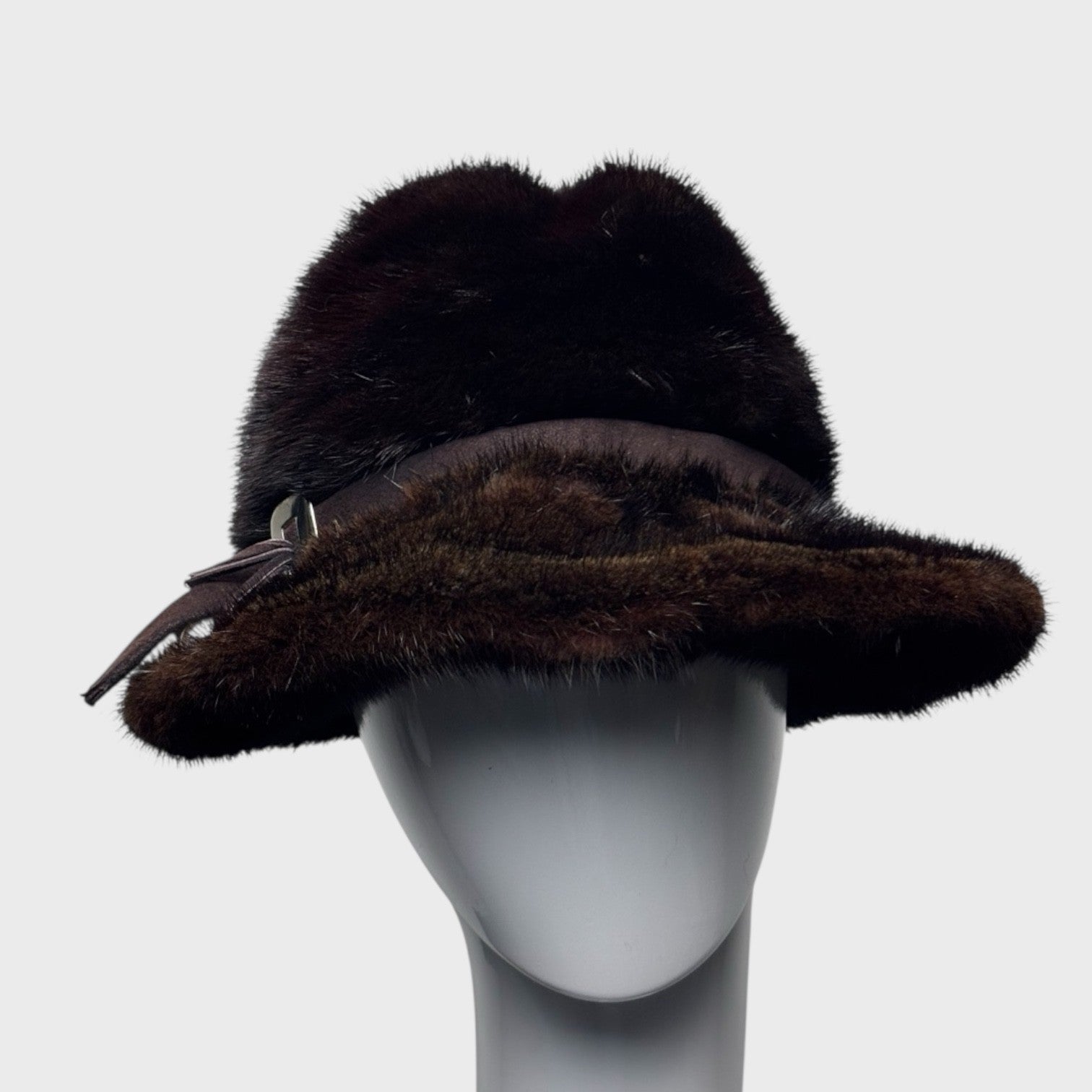 VINTAGE DARK BROWN MINK HAT
