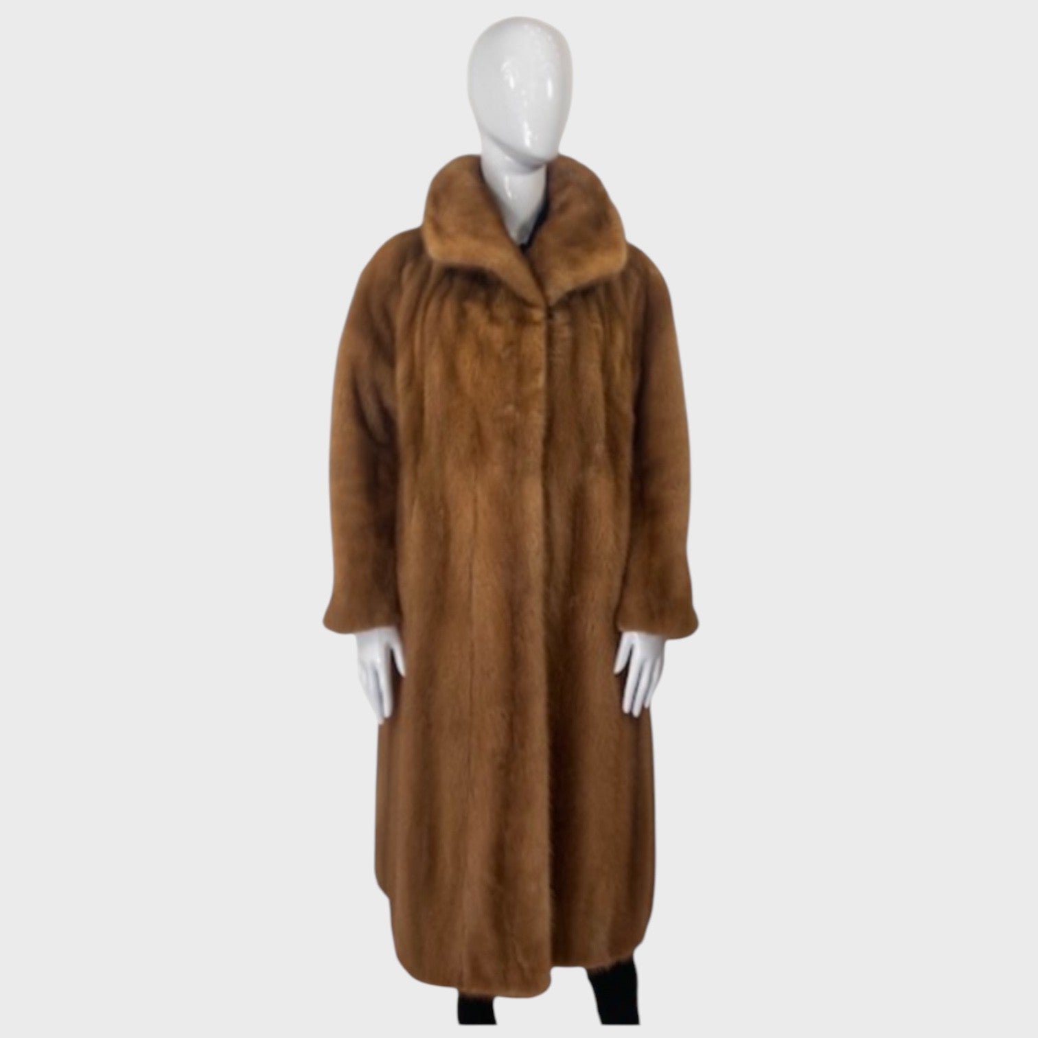 WOMEN'S PASTEL MALE MINK COAT - SIZE L