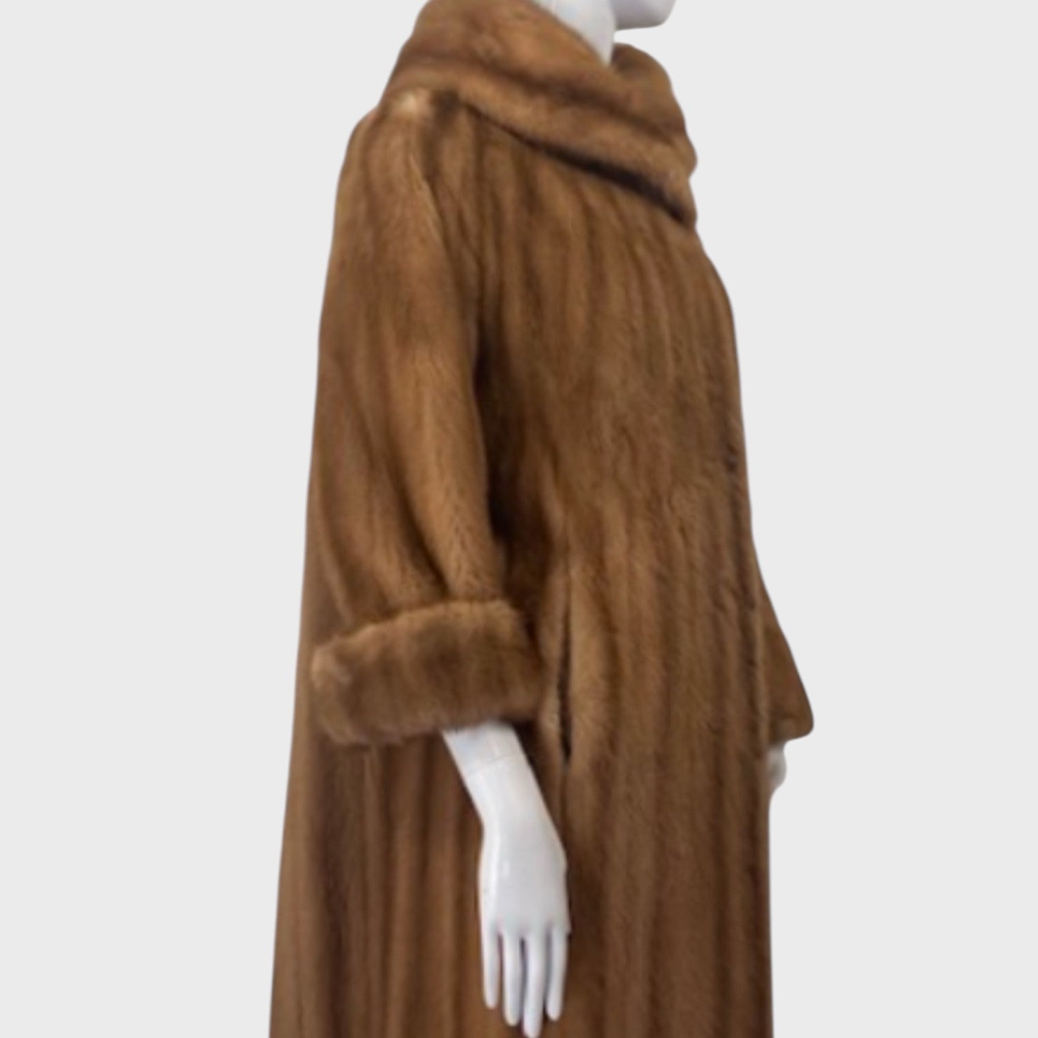 WOMEN'S PASTEL FEMALE MINK COAT