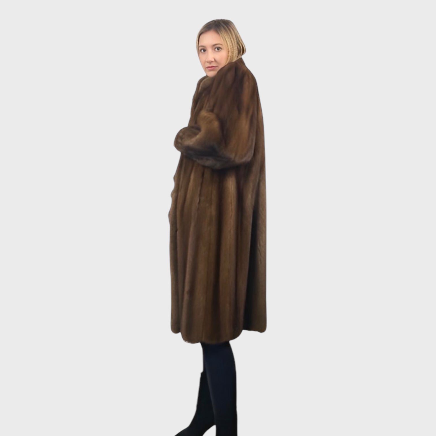 WOMEN'S DEMI BUFF MINK COAT