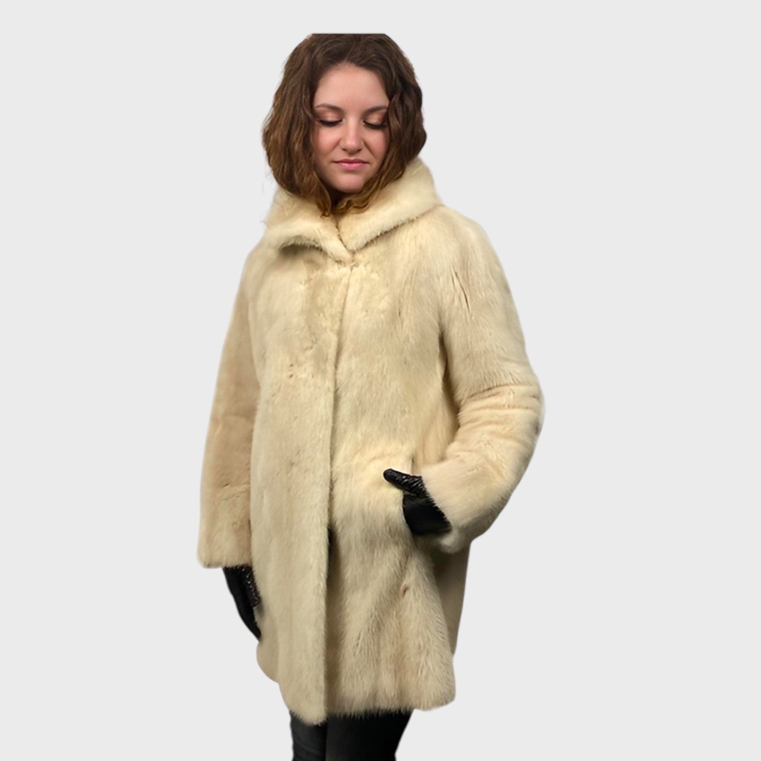WOMEN'S PEARL MINK JACKET