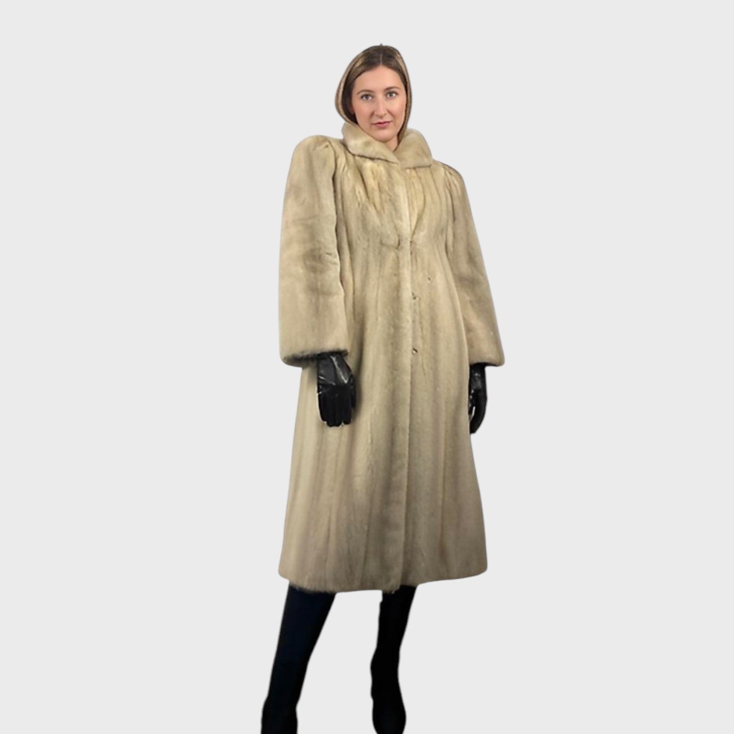 WOMEN'S VIOLET MINK COAT