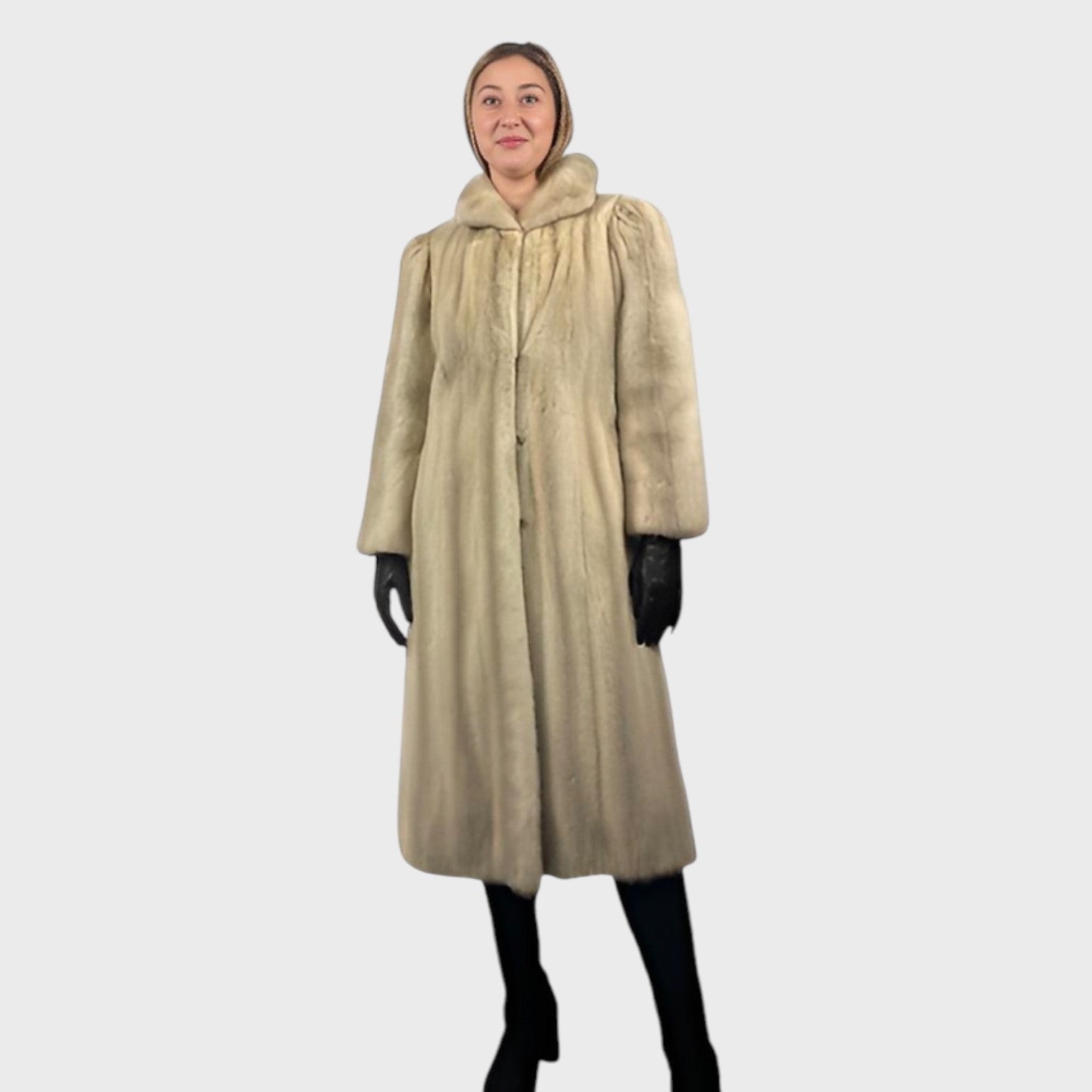 WOMEN'S VIOLET MINK COAT