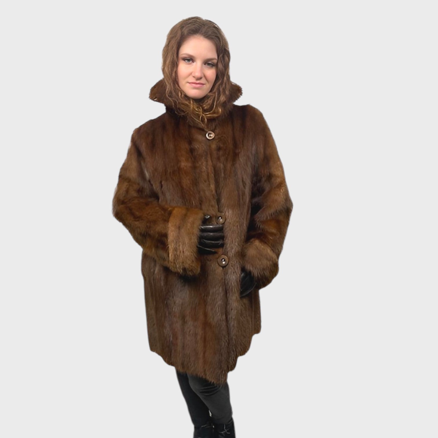 WOMEN'S MUSKRAT JACKET DYED BROWN