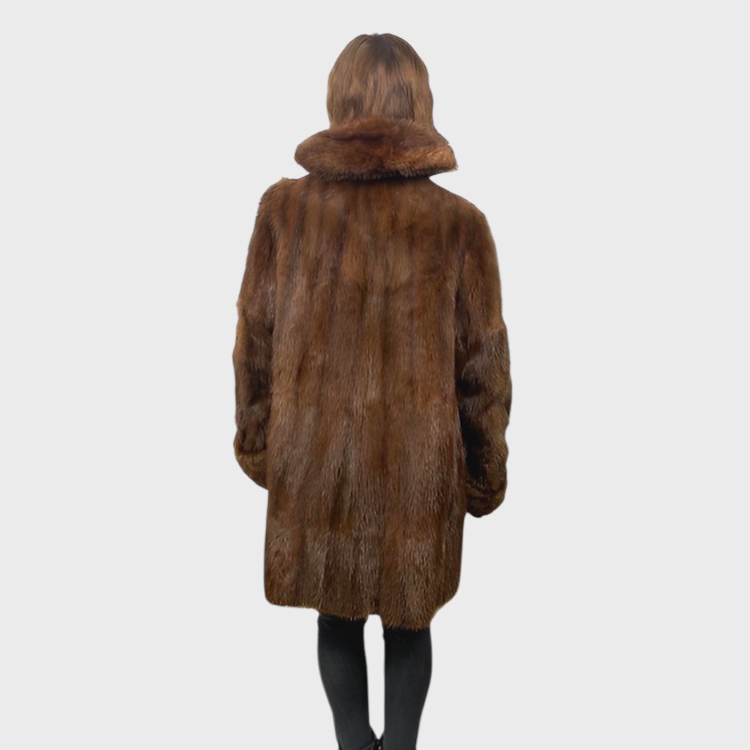 WOMEN'S MUSKRAT JACKET DYED BROWN