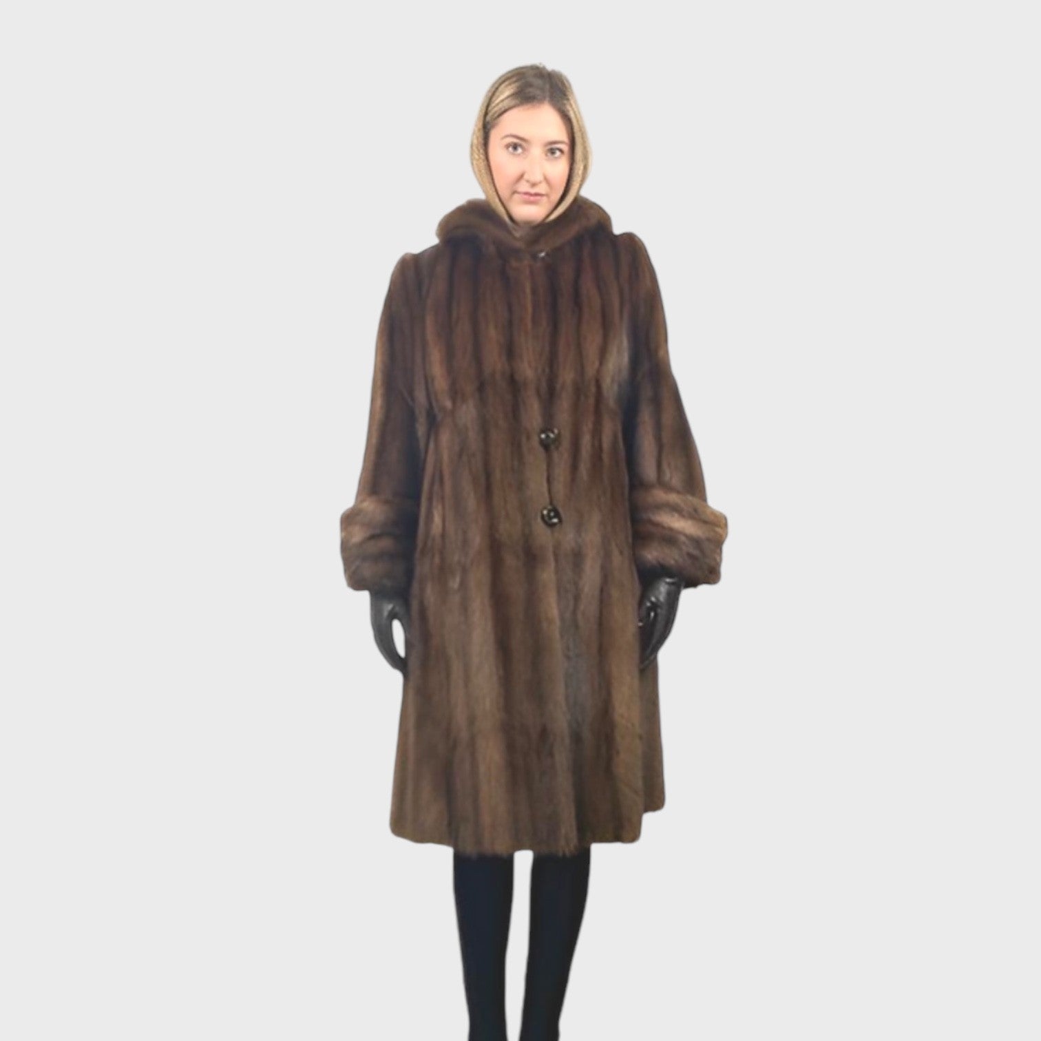 WOMEN'S MUSKRAT 7/8 COAT