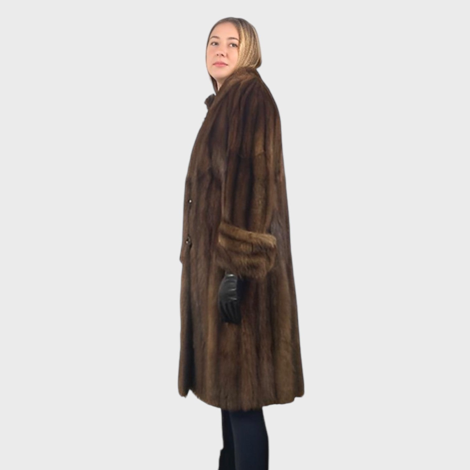 WOMEN'S MUSKRAT 7/8 COAT