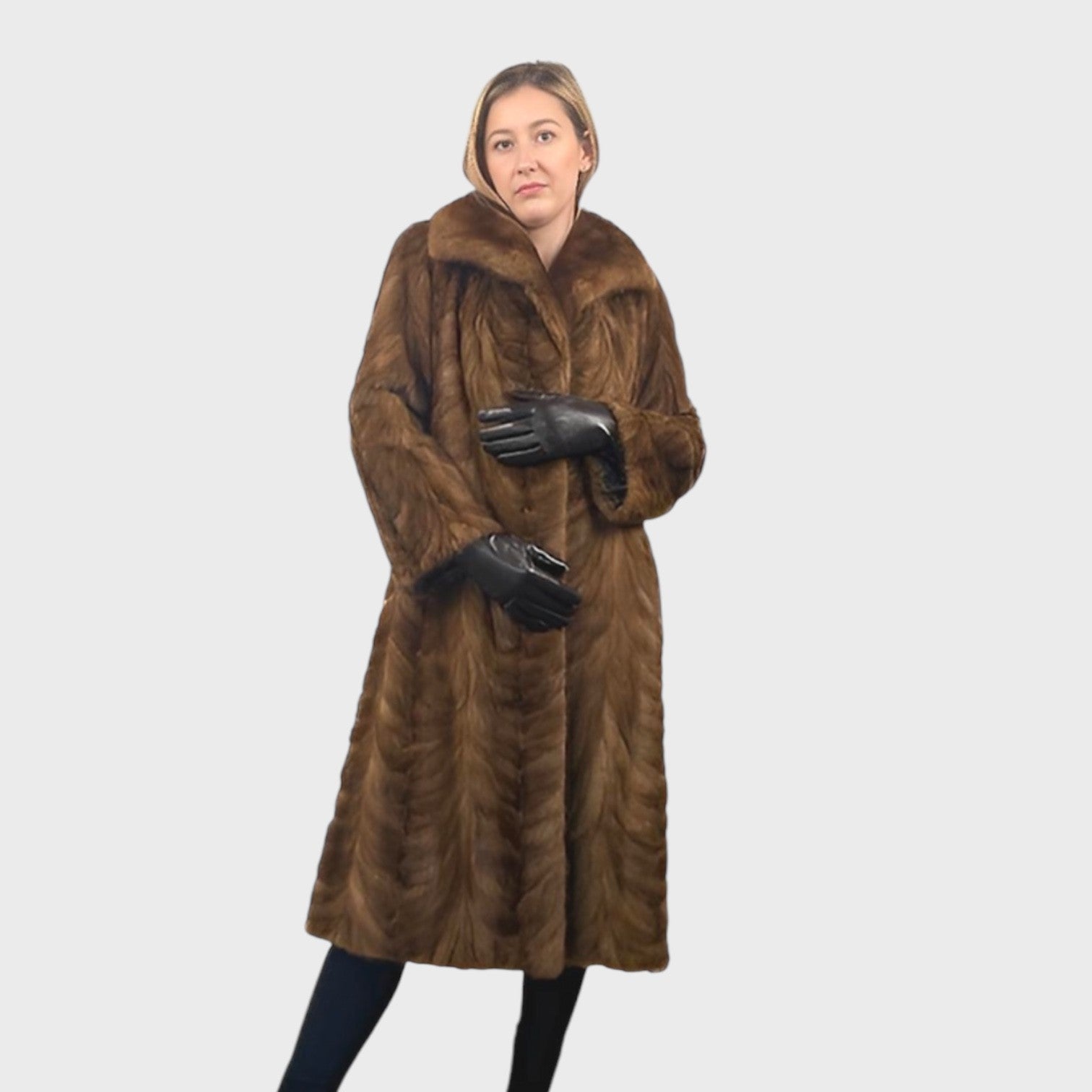 WOMEN'S DEMI BUFF MINK PAW COAT