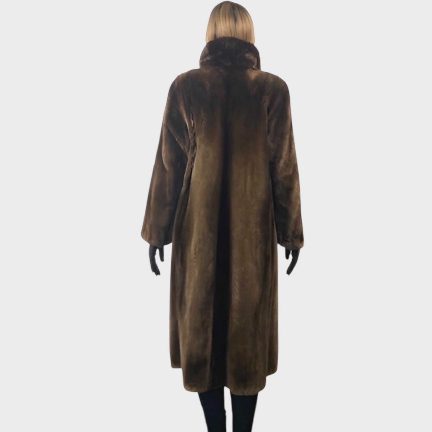 WOMEN'S PHANTOM SHEARED BEAVER COAT