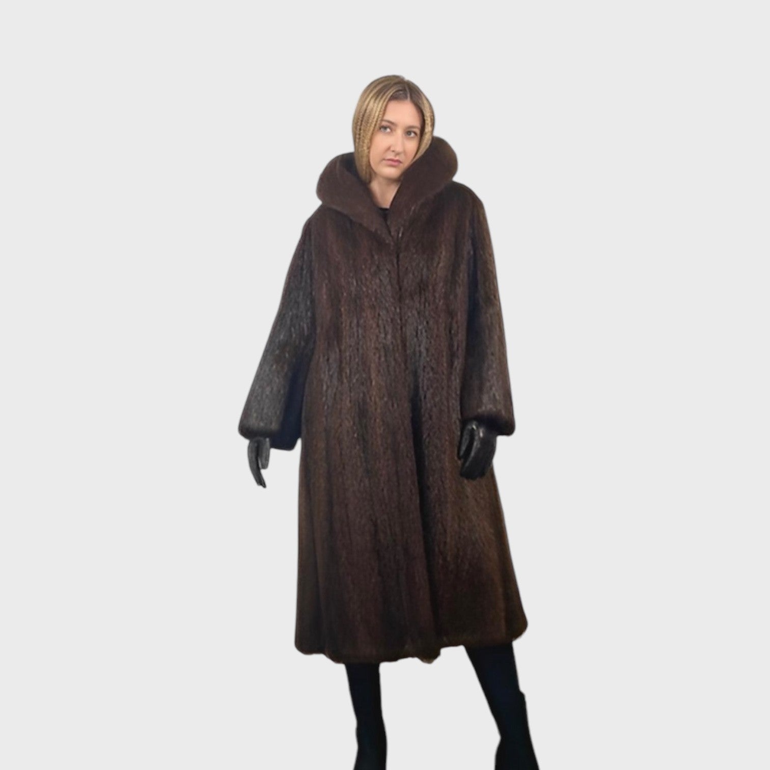 WOMEN'S LONG HAIR NUTRIA COAT