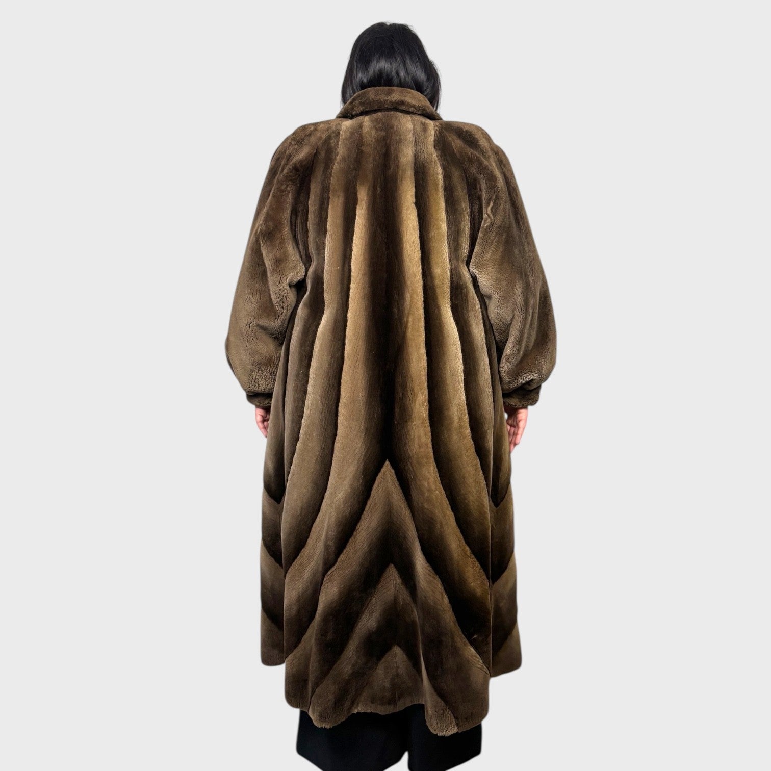 Natural Sheared Beaver Coat - Directional